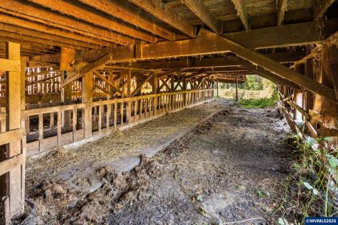 31183 S Barlow Road Hubbard OR 97032