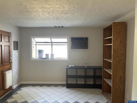 620 23rd Street SE Salem OR 97301