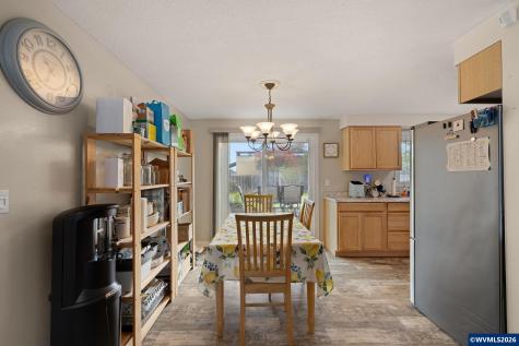 430 N 6th Street Harrisburg OR 97446