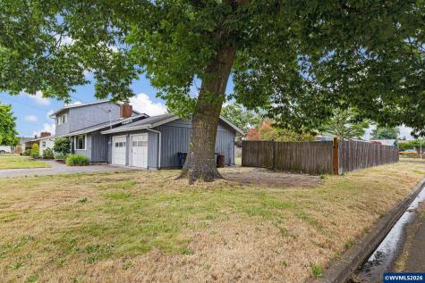 430 N 6th Street Harrisburg OR 97446