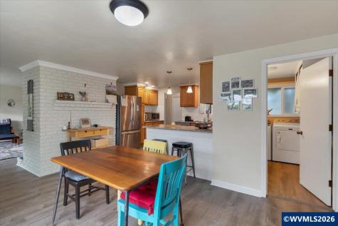 1490 Acacia Avenue Eugene OR 97408