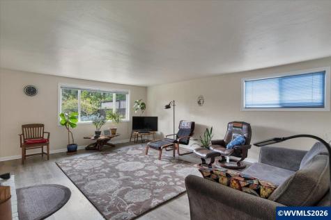 1490 Acacia Avenue Eugene OR 97408