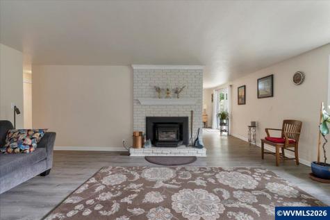 1490 Acacia Avenue Eugene OR 97408
