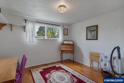 1490 Acacia Avenue Eugene OR 97408