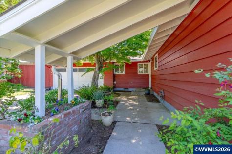 1490 Acacia Avenue Eugene OR 97408