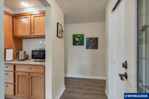 1490 Acacia Avenue Eugene OR 97408