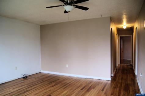 1935 Tudor Way SE Albany OR 97322