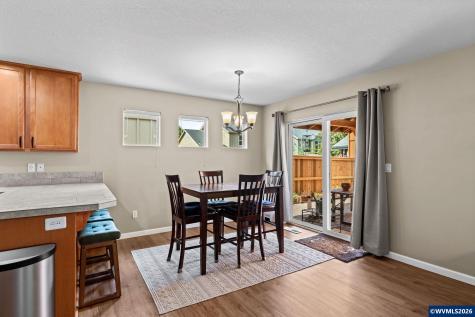 4145 Winners Circle Avenue SE Albany OR 97322