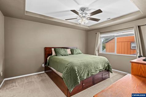 4145 Winners Circle Avenue SE Albany OR 97322