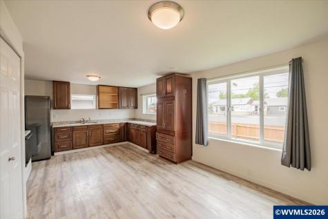 2215 Main Street Sweet Home OR 97386