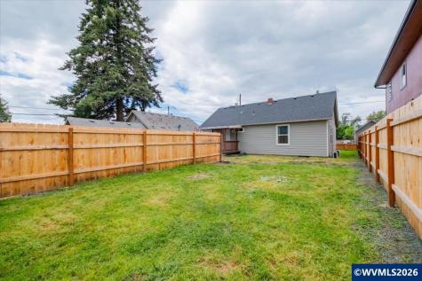 2215 Main Street Sweet Home OR 97386