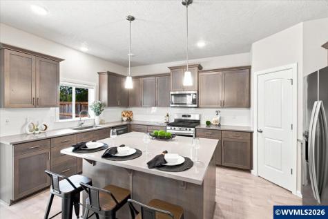 7717 SE Cheryl Court Corvallis OR 97330
