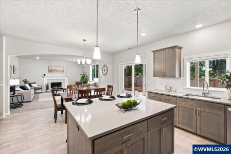 7717 SE Cheryl Court Corvallis OR 97330
