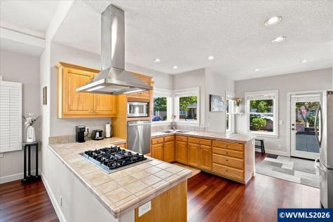 2672 Hazelnut Drive Woodburn OR 97071