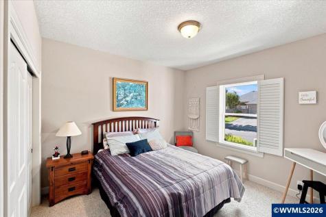2672 Hazelnut Drive Woodburn OR 97071