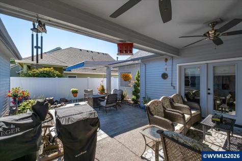 2672 Hazelnut Drive Woodburn OR 97071
