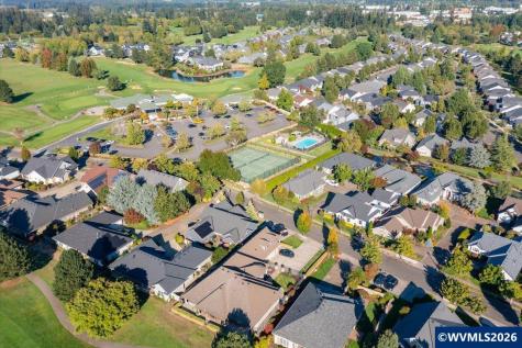 2672 Hazelnut Drive Woodburn OR 97071