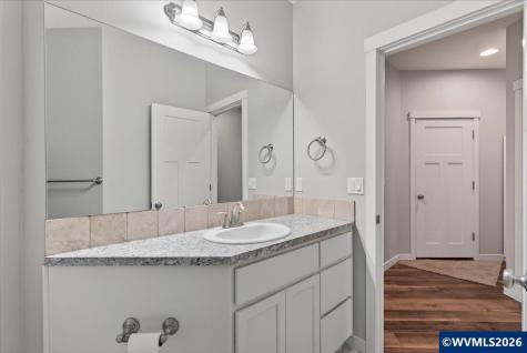 6080 NE Tuscan Lp Albany OR 97321