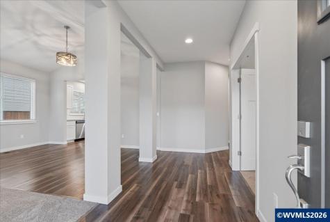 6080 NE Tuscan Lp Albany OR 97321