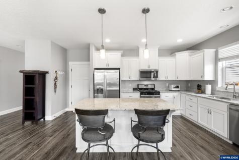 1293 S 9th Street Independence OR 97351