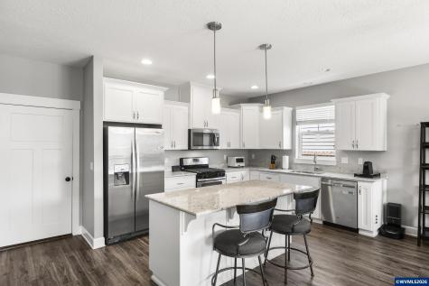 1293 S 9th Street Independence OR 97351