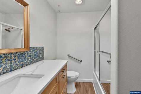 278 Edwards Road S Monmouth OR 97361