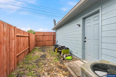 278 Edwards Road S Monmouth OR 97361