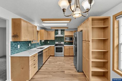 278 Edwards Road S Monmouth OR 97361