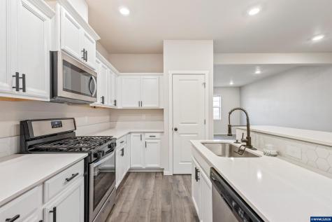 1226 NW Underpass Place Redmond OR 97756