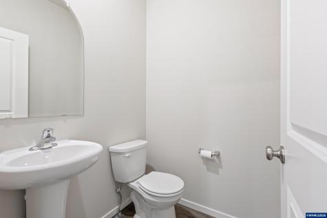 1226 NW Underpass Place Redmond OR 97756