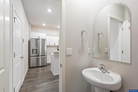 1226 NW Underpass Place Redmond OR 97756