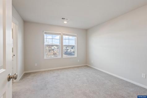 1226 NW Underpass Place Redmond OR 97756