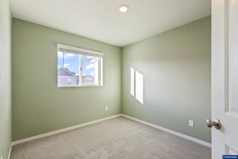 1226 NW Underpass Place Redmond OR 97756