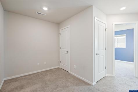 1226 NW Underpass Place Redmond OR 97756
