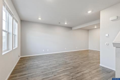 1226 NW Underpass Place Redmond OR 97756