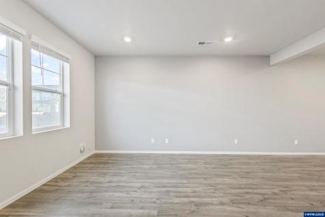 1226 NW Underpass Place Redmond OR 97756