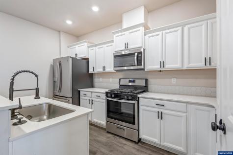 1226 NW Underpass Place Redmond OR 97756