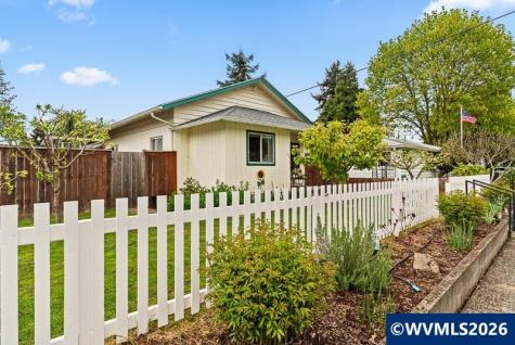 154 Cleveland Street Lebanon OR 97355
