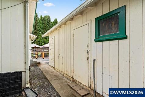 154 Cleveland Street Lebanon OR 97355