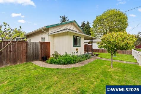 154 Cleveland Street Lebanon OR 97355