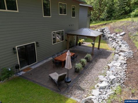 7060 NW Oak Creek Drive Corvallis OR 97330