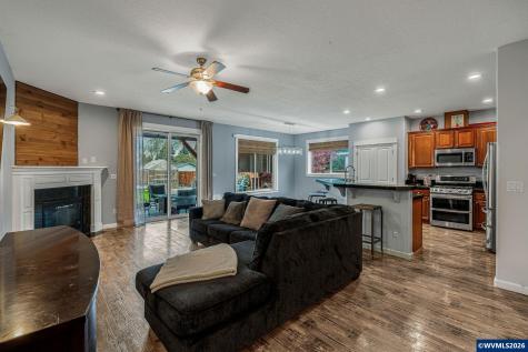 221 E 16th Street Lafayette OR 97127