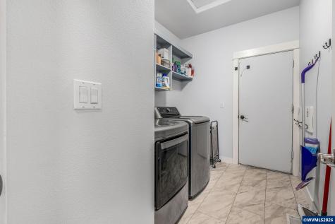 221 E 16th Street Lafayette OR 97127