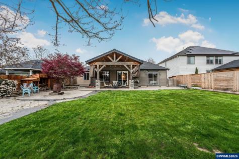 221 E 16th Street Lafayette OR 97127