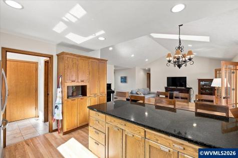 7650 NW Mountain View Drive Corvallis OR 97330