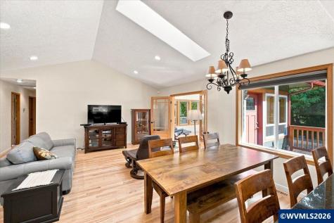 7650 NW Mountain View Drive Corvallis OR 97330