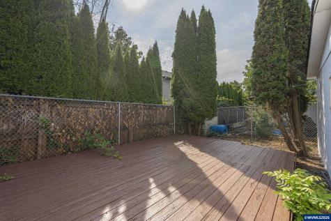 1074 Rodan Avenue SE Salem OR 97306
