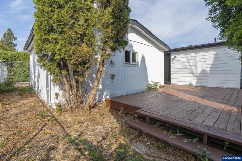1074 Rodan Avenue SE Salem OR 97306