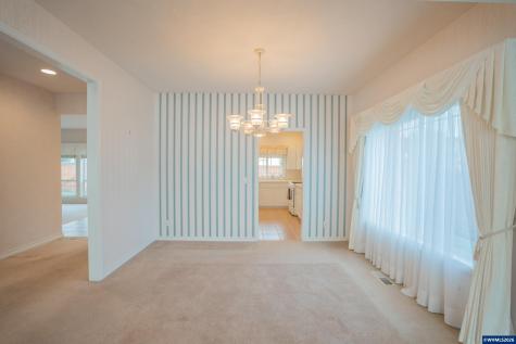 489 Zion Drive S Monmouth OR 97361