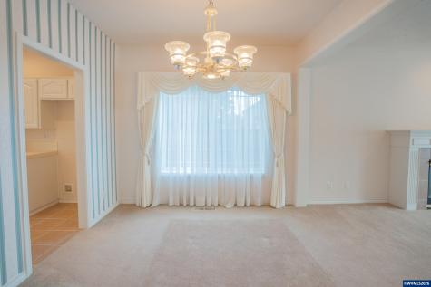 489 Zion Drive S Monmouth OR 97361